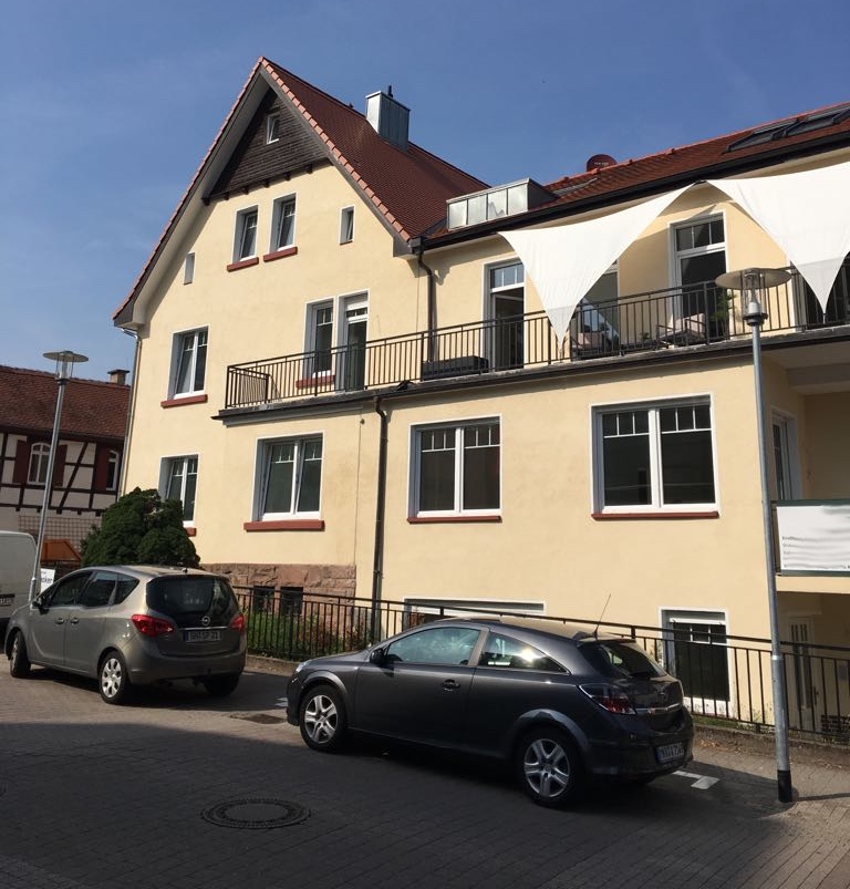 Stellen des Bauantrages zum Umbau und Aufteilung in Eigentumswohnungen